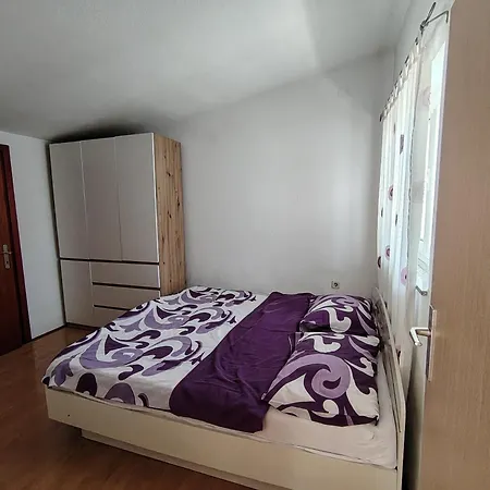 Appartamento Little Garden House Malinska